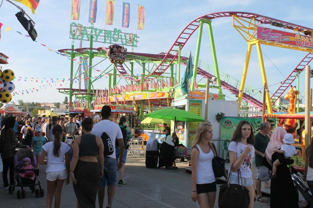 Impressionen vom Deutsch-Amerikanischen Volksfest in Berlin