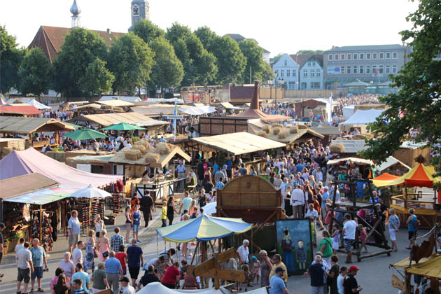 Impressionen vom Heider Marktfrieden in Heide