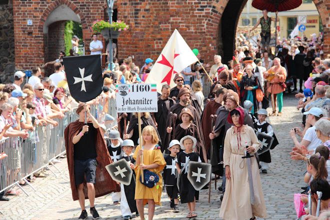 Festumzug beim Hussitenfest in Bernau bei Berlin