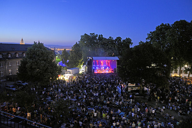 Hauptbühne beim Open Ohr Festival in Mainz