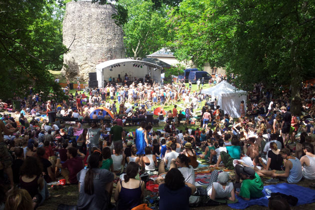 Bühne vor dem Drususstein beim Open Ohr Festival in Mainz