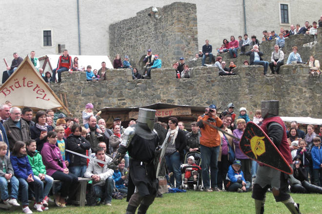 Impressionen vom Ritterfest auf Burg Falkenstein im Harz