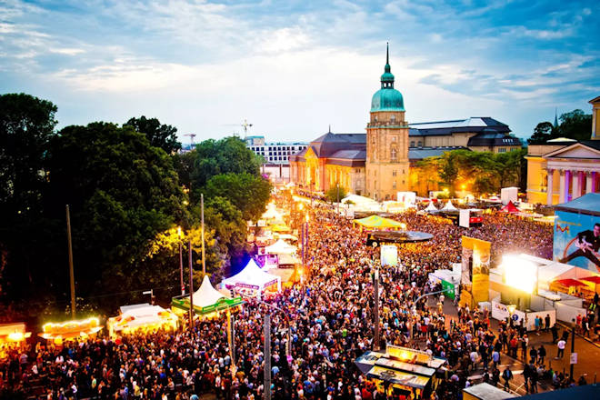 Impressionen vom Schlossgrabenfest in Darmstadt