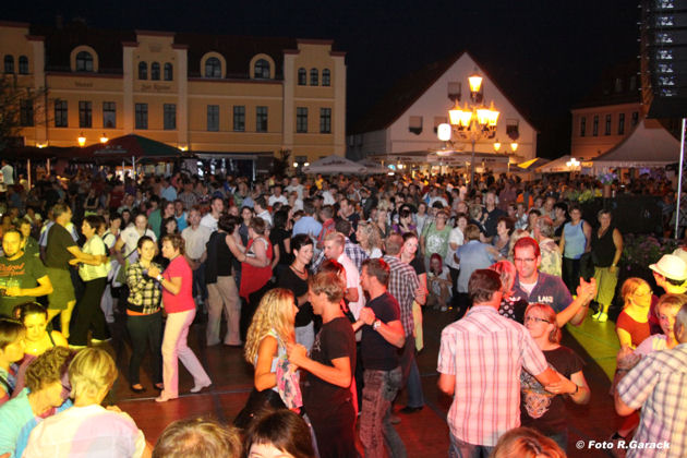 Abendveranstaltung auf dem Marktplatz zum Rothenburger Sommerfest