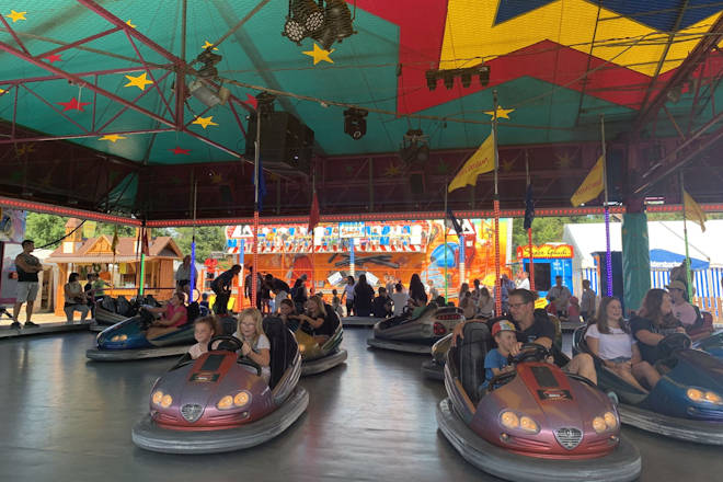 Impressionen vom Volksfest in Aidenbach